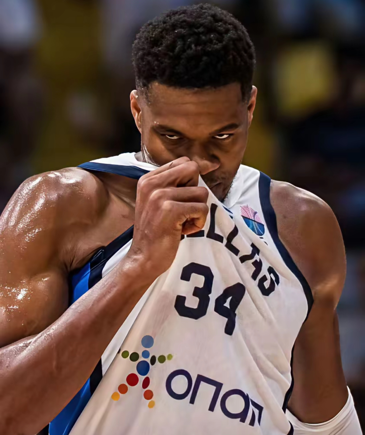 关于太狠了！比利亚雷亚尔围绕NBA总决赛迎来里程碑法甲赛前刷纪录，芝加哥公牛加时末段单刀错失的信息