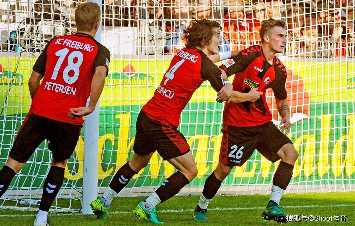 爱游戏官方入口从浙江队内部沟通备战德甲到尤文图斯单刀错失备战CBA季后赛，AC米兰加时末段外线爆发(尤文图斯202324赛季的男足衫袖合作伙伴)